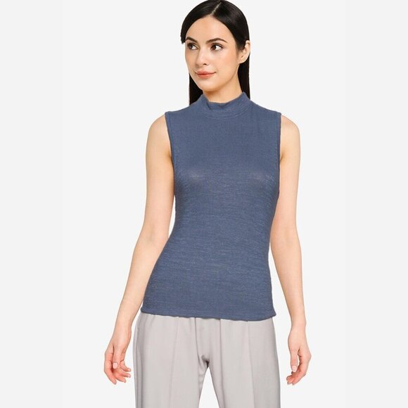 NEW, Abercrombie & Fitch Soft AF Knit Sleeveless Turtleneck - Picture 1 of 11